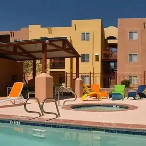 Casa Bandera Apartments